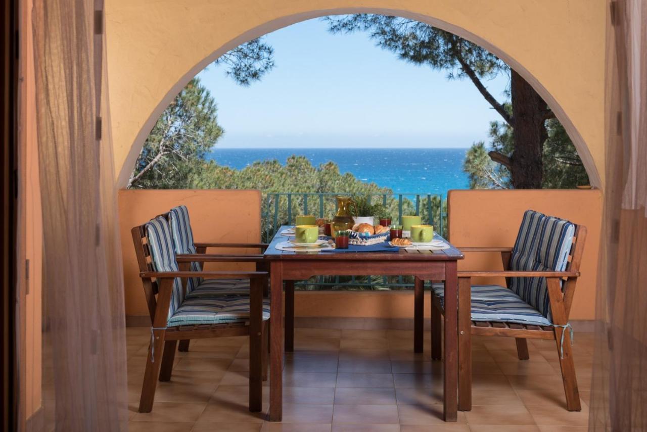 Dommos - Sunrise Apartments Cala Liberotto Exterior photo