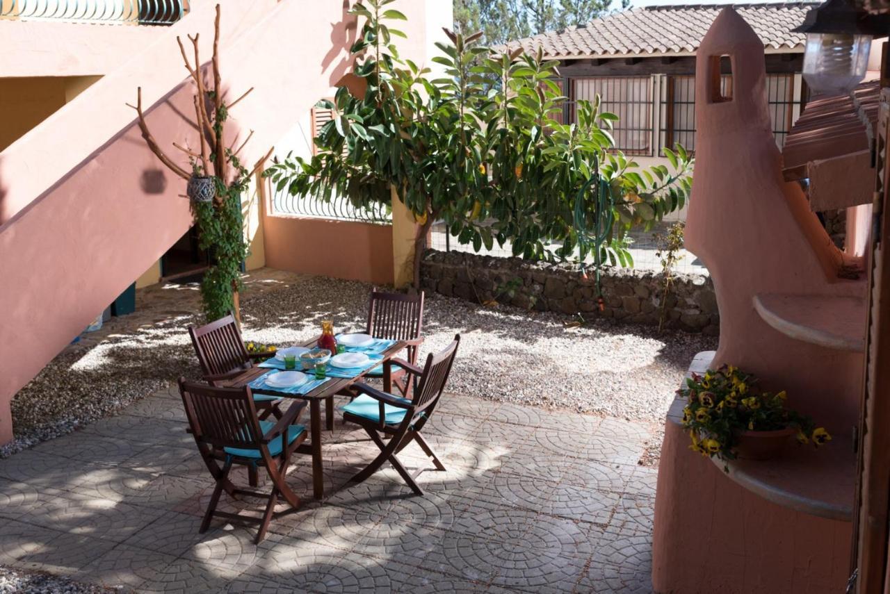Dommos - Sunrise Apartments Cala Liberotto Exterior photo