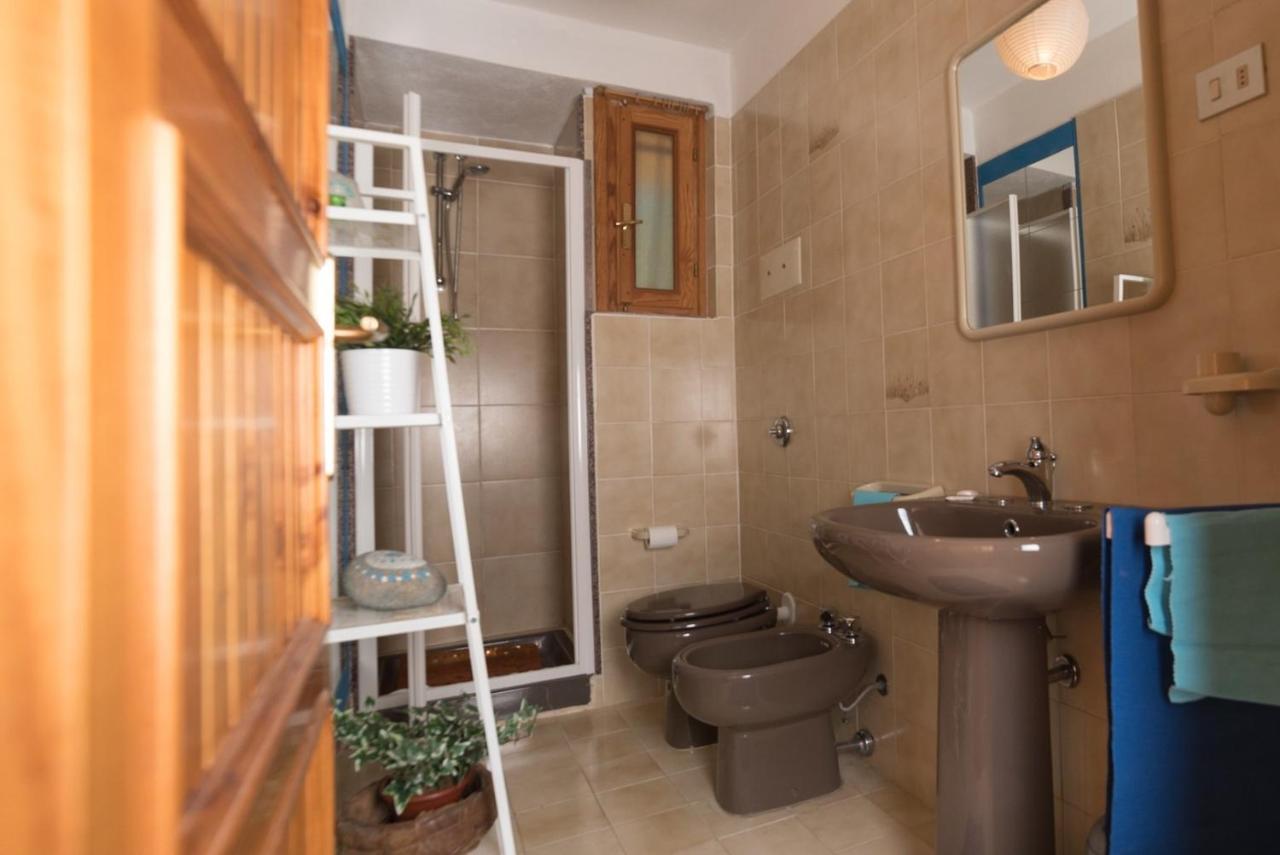 Dommos - Sunrise Apartments Cala Liberotto Exterior photo