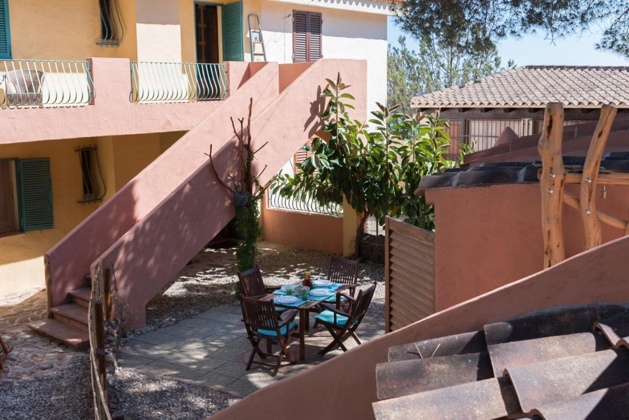 Dommos - Sunrise Apartments Cala Liberotto Exterior photo